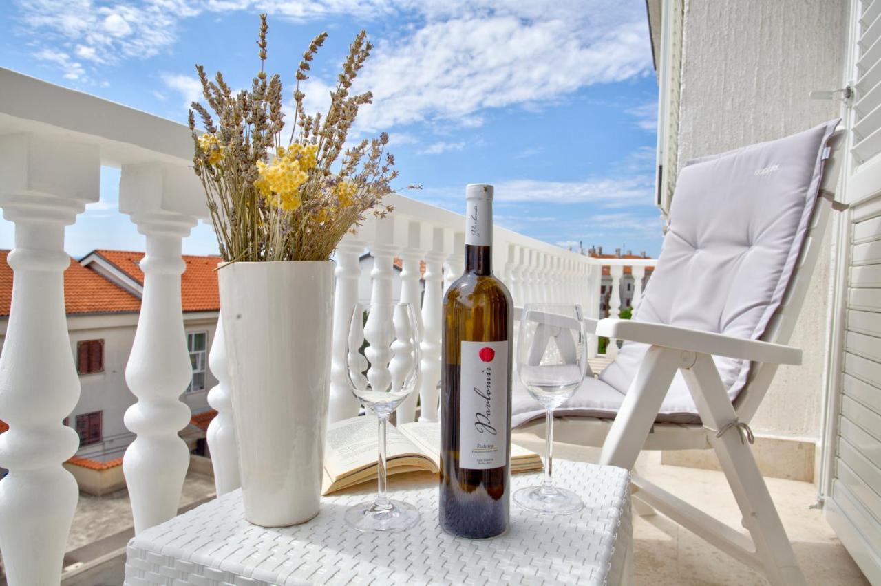 Anmarie Apartments Crikvenica Exterior photo